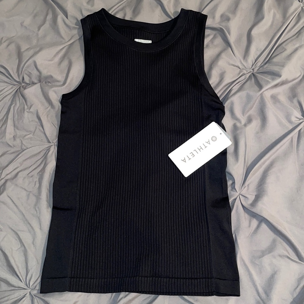 Athleta renew high hip rubbed tank. New